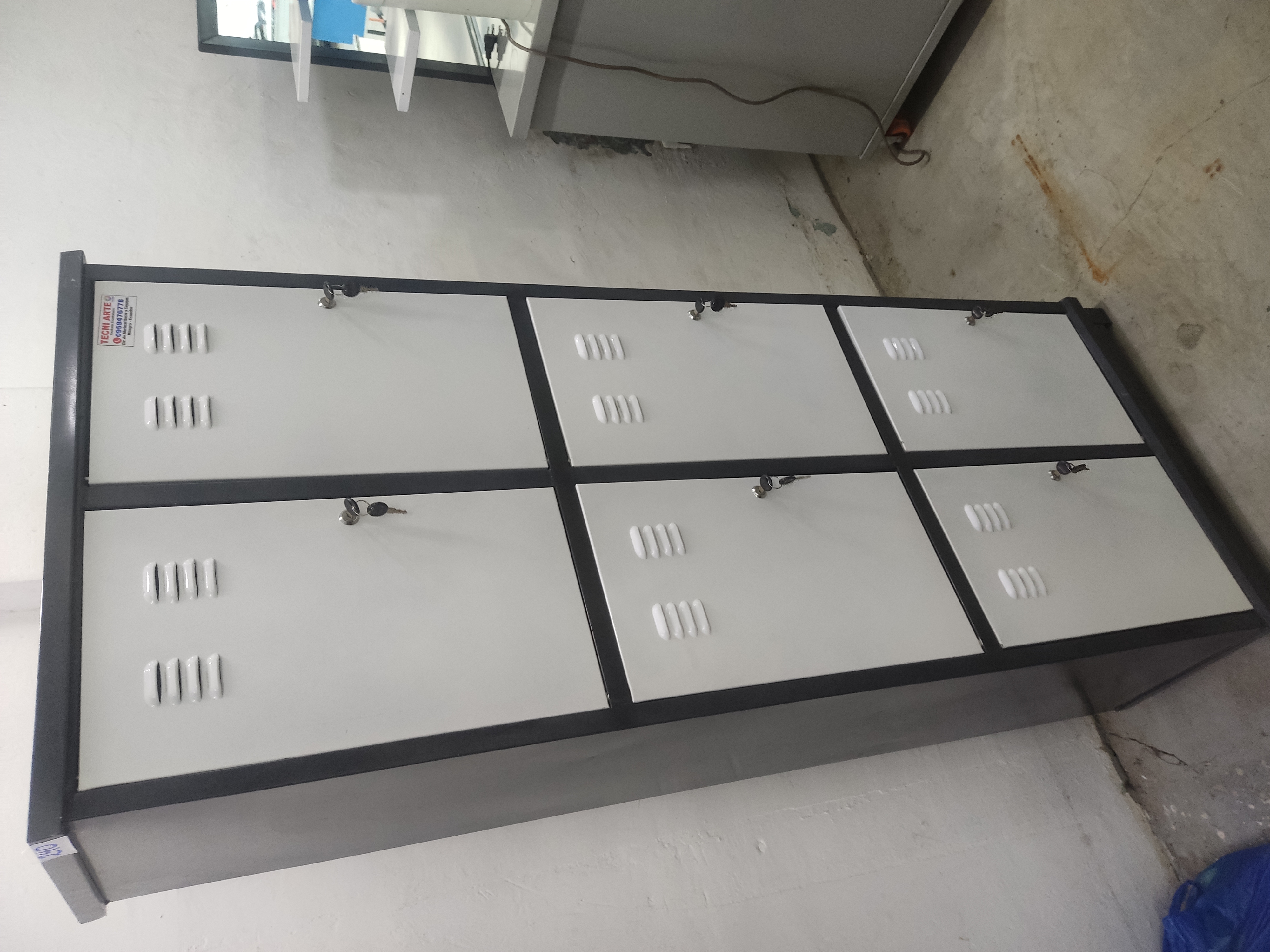 Instalación comercial real